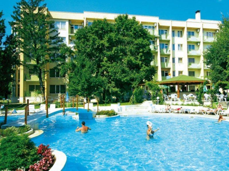 Ljuljak Hotel 골든샌드 외부 사진