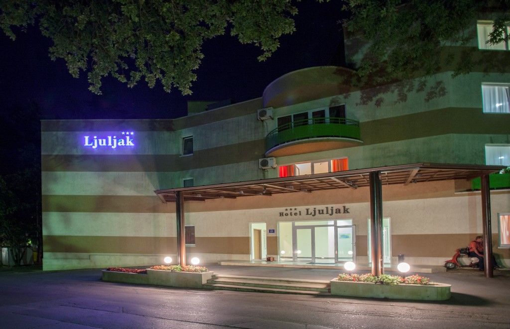 Ljuljak Hotel 골든샌드 외부 사진